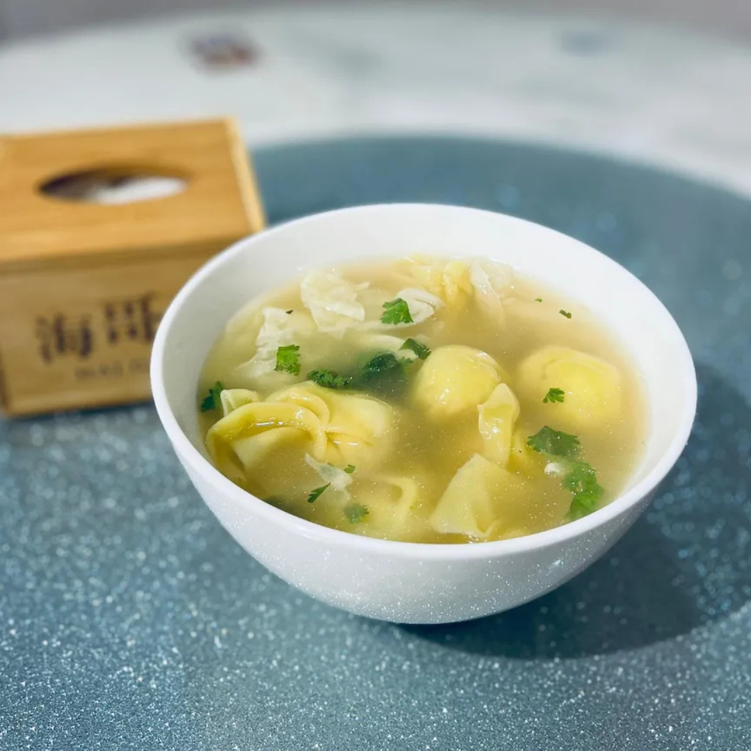 steamed chicken wonton soup (8 pieces)