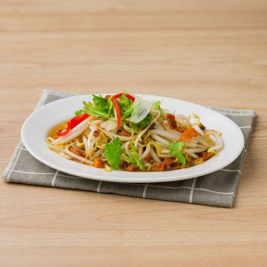 stir-fried bean sprouts with salted fish