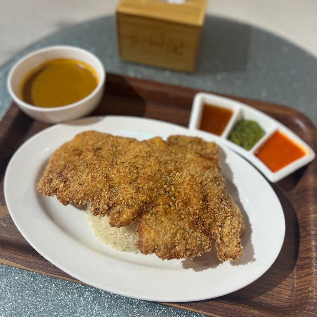 chicken cutlet curry with plum sauce