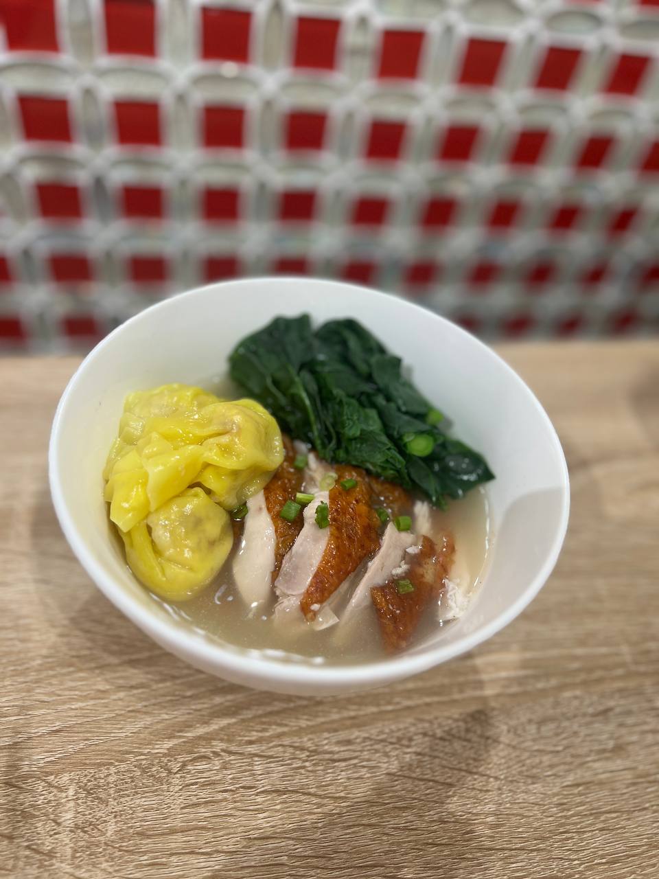 chicken noodle with house-made wonton & kailan (dry/soup)